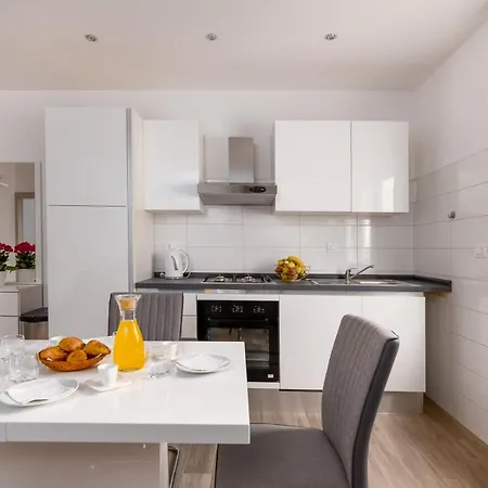 Apartman Palada Žminj Esterno foto